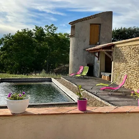 Guest house A La Ferme Au Milieu Des Lavandes